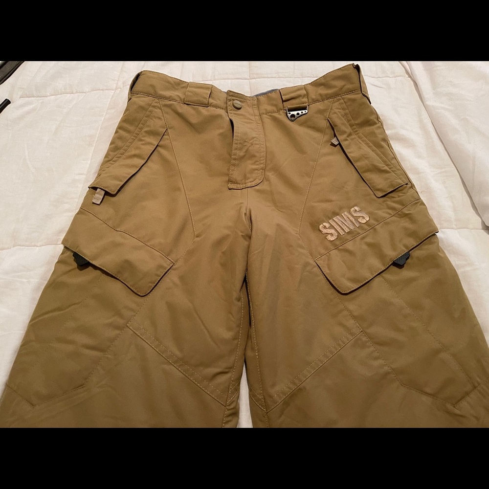 SOLD.  YOUTH/Junior Snowboard Pants XL